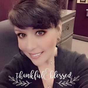 Meet your Posher, Lynn